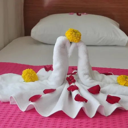 Oender Yildiz Hotel Kızılot