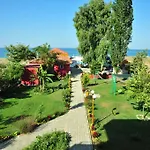 Otel önder Yıldız