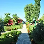Otel önder Yıldız
