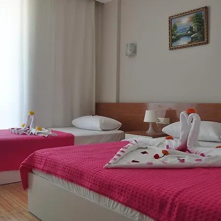 Onder Yildiz Hotel