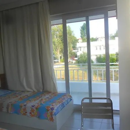 Hotel Onder Yildiz 3*