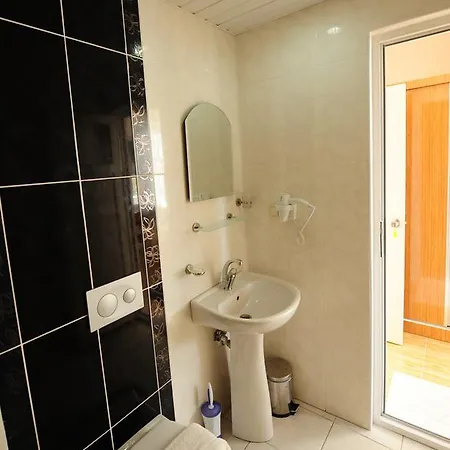 Onder Yildiz 3* Kizilot